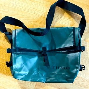 Filson Messenger Bag